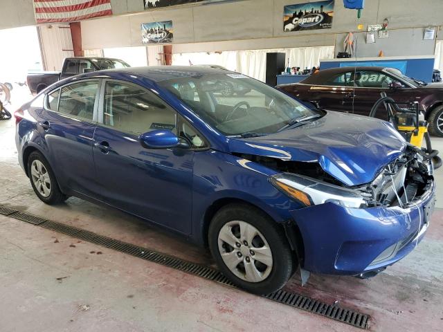 3KPFK4A71JE246328 - 2018 KIA FORTE LX BLUE photo 4