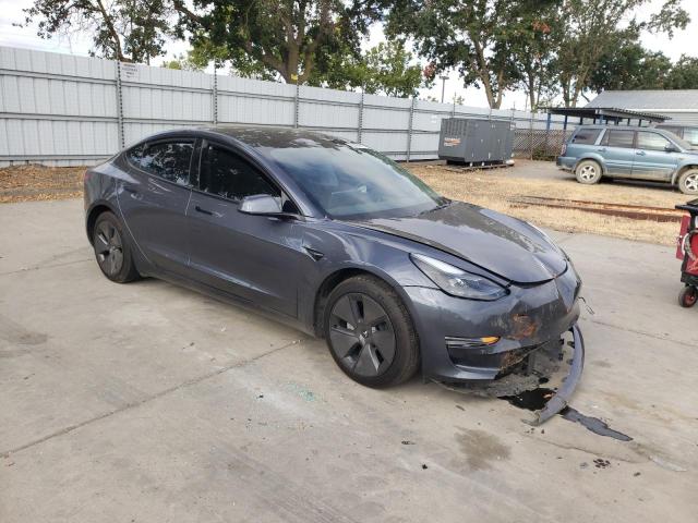 5YJ3E1EA3PF716005 - 2023 TESLA MODEL 3 ნაცრისფერი ფოტო 4