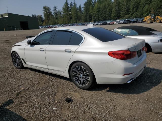 WBAJE7C54JG891096 - 2018 BMW 540 XI WHITE photo 2