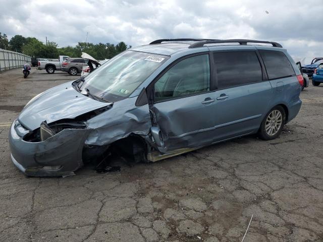 2009 TOYOTA SIENNA XLE, 