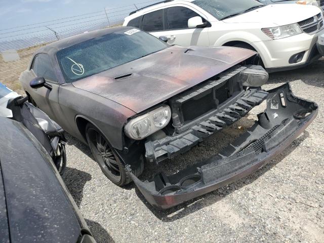 2B3CJ4DV4AH189600 - 2010 DODGE CHALLENGER SE BLACK photo 4