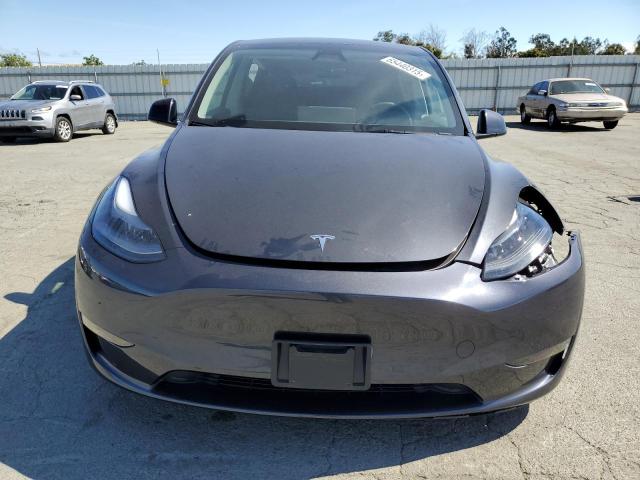 7SAYGDEF1RF051818 - 2024 TESLA MODEL Y CHARCOAL photo 5