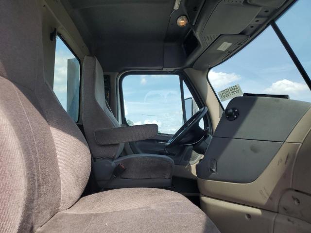 1FUGGEDV7KLKH2032 - 2019 FREIGHTLINER CASCADIA 1 Biały zdjęcie 5