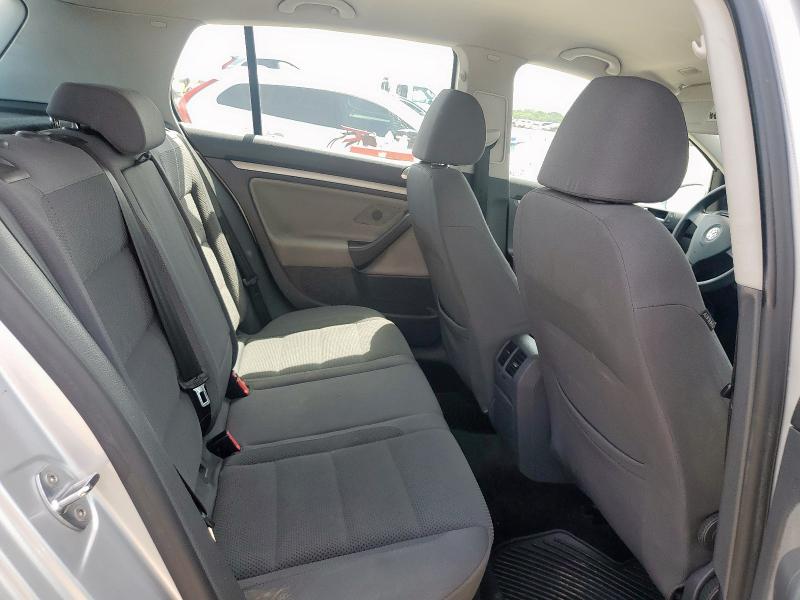 WVWDA71K48W031297 - 2008 VOLKSWAGEN RABBIT 银色 照片 10