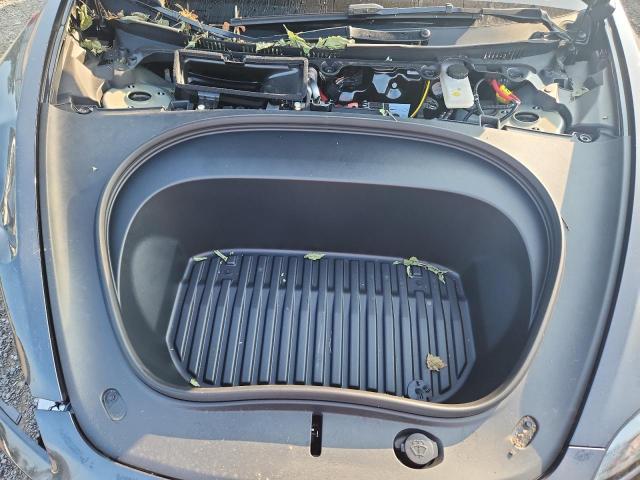 5YJ3E1EB4SF925674 - 2025 TESLA MODEL 3 GRAY photo 12