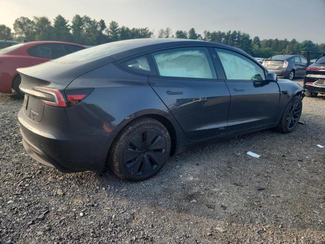 5YJ3E1EB4SF925674 - 2025 TESLA MODEL 3 GRAY photo 3