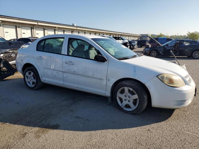 1G1AK58F887252563 - 2008 CHEVROLET COBALT LS WHITE photo 4