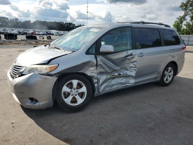 2014 TOYOTA SIENNA LE, 