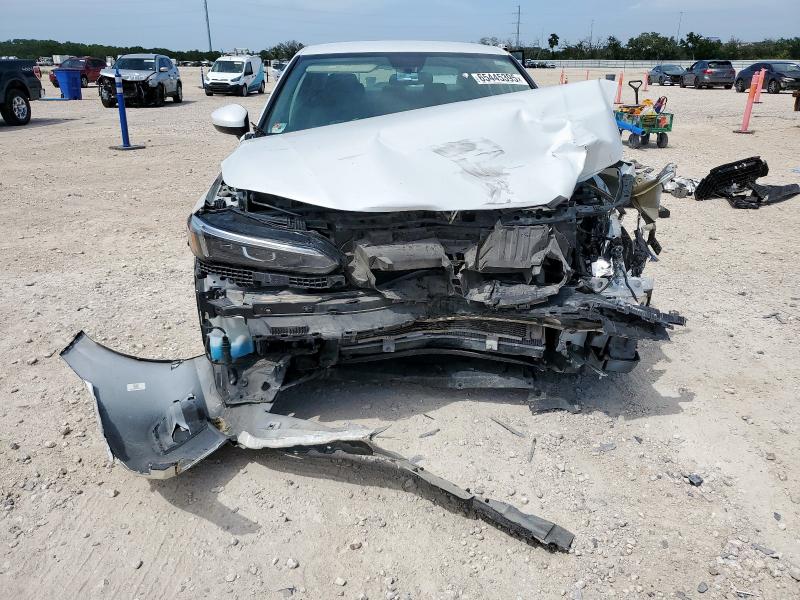 2HGFE2646NH850849 - 2022 HONDA CIVIC WHITE photo 5