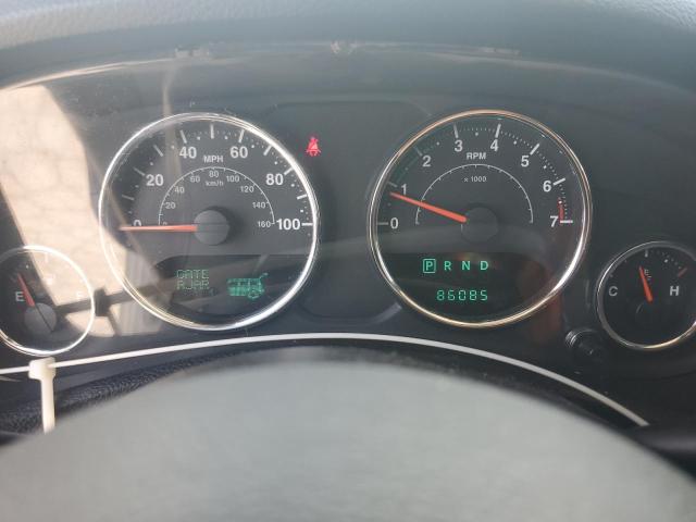 1C4BJWEG8CL212744 - 2012 JEEP WRANGLER UNLIMITED SAHARA WHITE photo 9