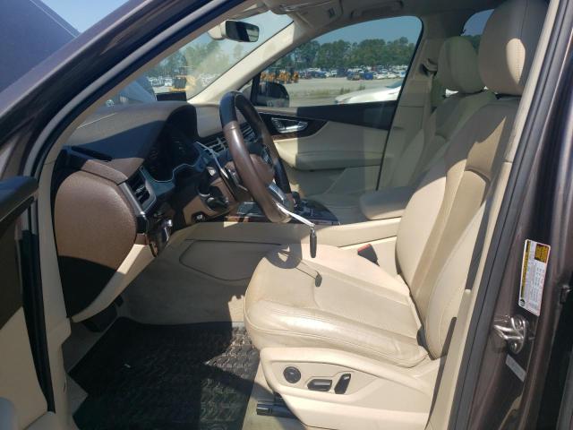 WA1VAAF72HD011061 - 2017 AUDI Q7 PRESTIGE 棕色 照片 7
