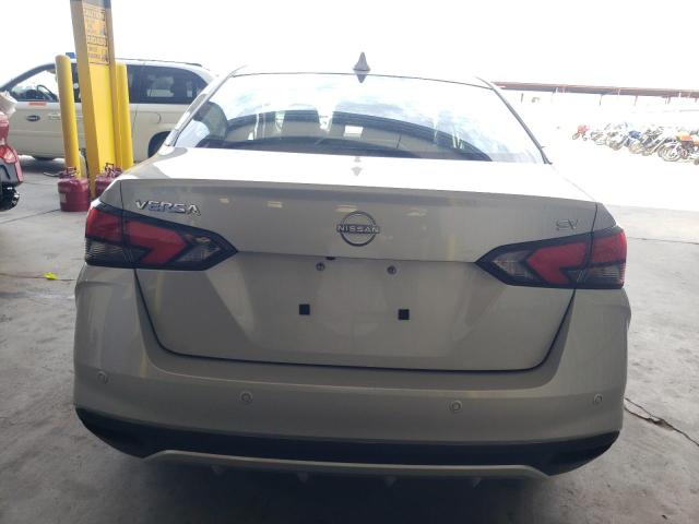 3N1CN8EV3PL830232 - 2023 NISSAN VERSA SV SILVER photo 6