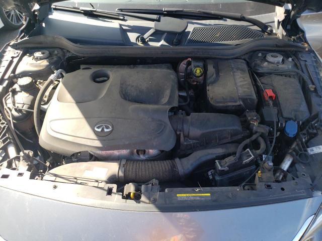 SJKCH5CR8HA023882 - 2017 INFINITI QX30 BASE SILVER photo 11