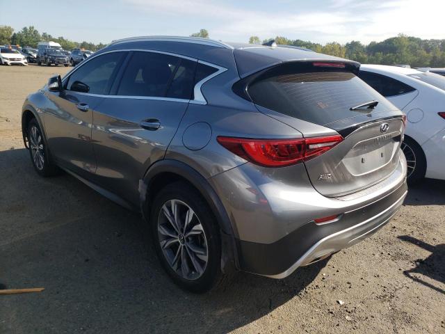 SJKCH5CR8HA023882 - 2017 INFINITI QX30 BASE SILVER photo 2