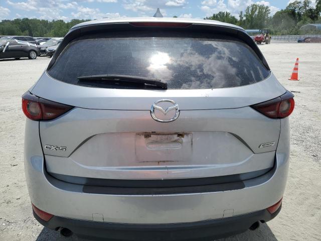 JM3KFABM3J0328163 - 2018 MAZDA CX-5 SPORT ვერცხლისფერი ფოტო 6