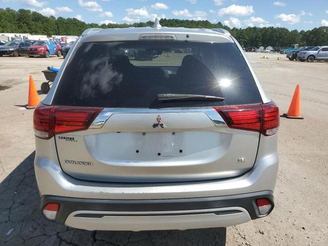 JA4AD3A31LZ025731 - 2020 MITSUBISHI OUTLANDER SE SILVER photo 6