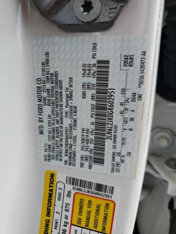 3LN6L2JK0GR602951 - 2016 LINCOLN MKZ WHITE photo 12