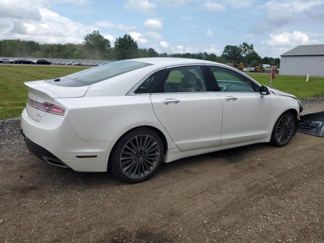 3LN6L2JK0GR602951 - 2016 LINCOLN MKZ WHITE photo 3