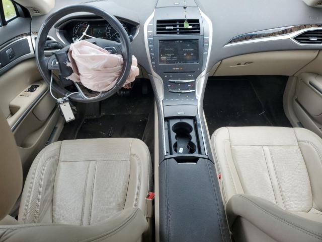 3LN6L2JK0GR602951 - 2016 LINCOLN MKZ WHITE photo 8