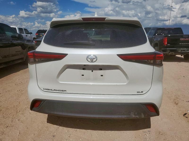 5TDGZRAH1LS511439 - 2020 TOYOTA HIGHLANDER XLE WHITE photo 6