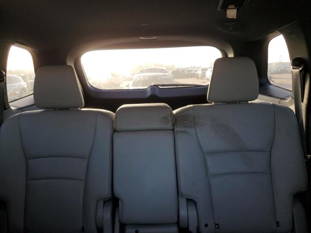 5FNYF8H53PB019587 - 2023 HONDA PASSPORT EXL SILVER photo 10