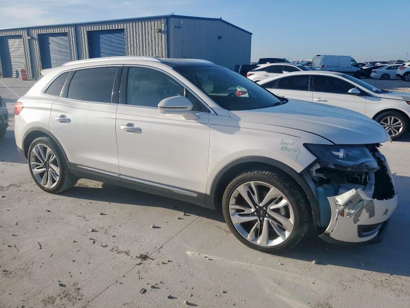 2LMPJ6LR9JBL23293 - 2018 LINCOLN MKX RESERVE Սպիտակ լուսանկար 4