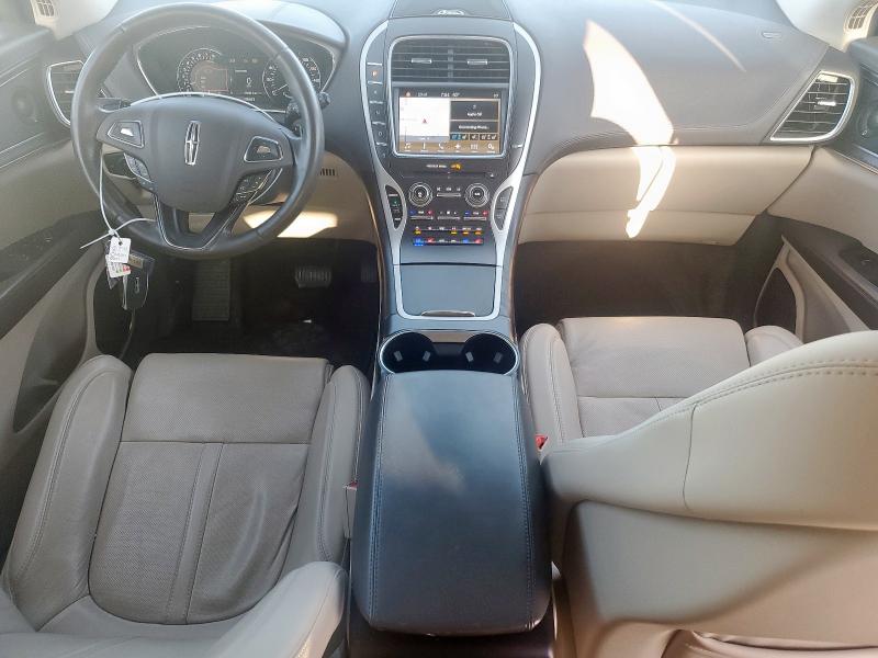 2LMPJ6LR9JBL23293 - 2018 LINCOLN MKX RESERVE Սպիտակ լուսանկար 8