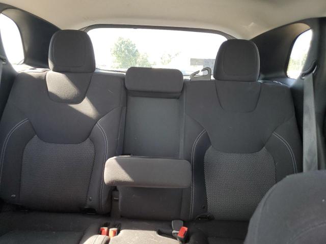 1C4PJLCB4KD241677 - 2019 JEEP CHEROKEE LATITUDE Biały zdjęcie 10