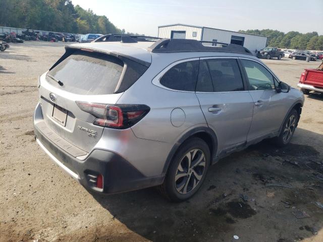 4S4BTGND4L3127370 - 2020 SUBARU OUTBACK LIMITED XT SILVER photo 3