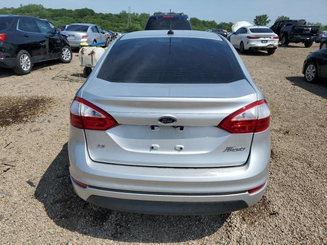 3FADP4BJ9JM138408 - 2018 FORD FIESTA SE SILVER photo 6