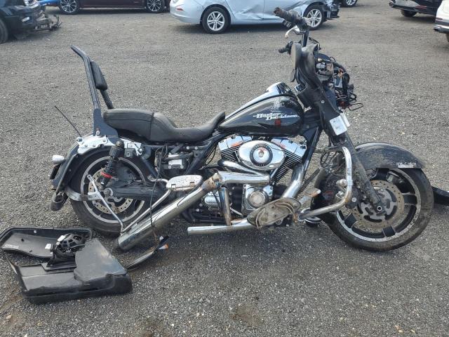 2010 HARLEY-DAVIDSON FLHX, 