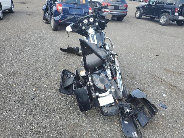 1HD1KB419AB640418 - 2010 HARLEY-DAVIDSON FLHX BLACK photo 4