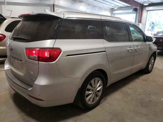 KNDMC5C13G6136995 - 2016 KIA SEDONA EX SILVER photo 3