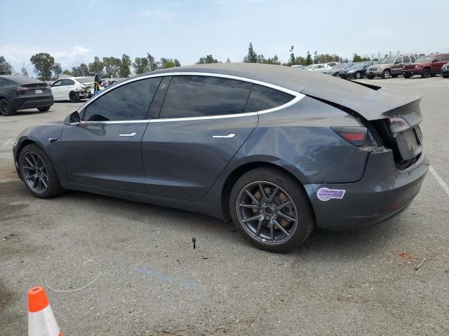 5YJ3E1EA5KF400193 - 2019 TESLA MODEL 3 GRAY photo 2