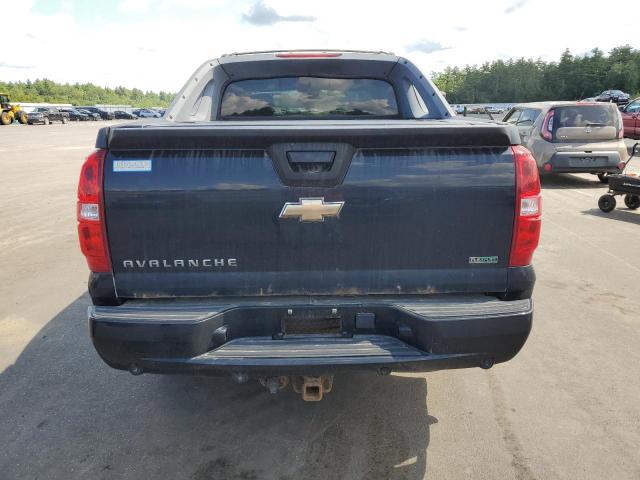 3GNTKFE3XBG129639 - 2011 CHEVROLET AVALANCHE LT BLACK photo 6