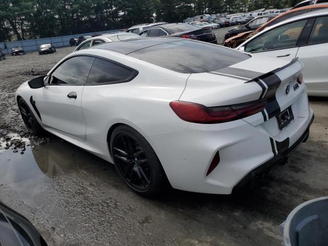 WBSAE0C05NCJ74694 - 2022 BMW M8 WHITE photo 2