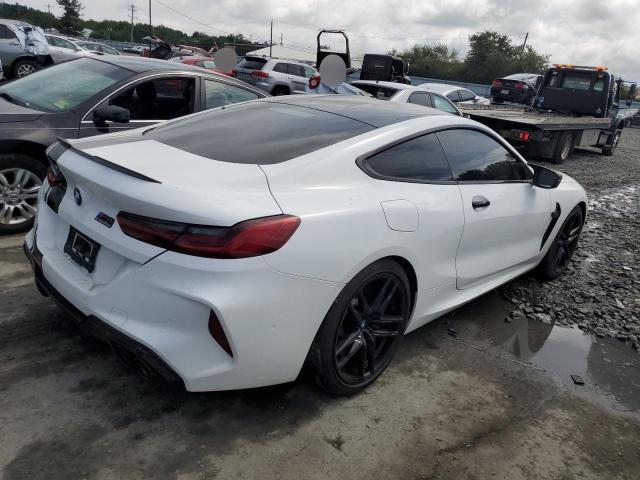 WBSAE0C05NCJ74694 - 2022 BMW M8 WHITE photo 3