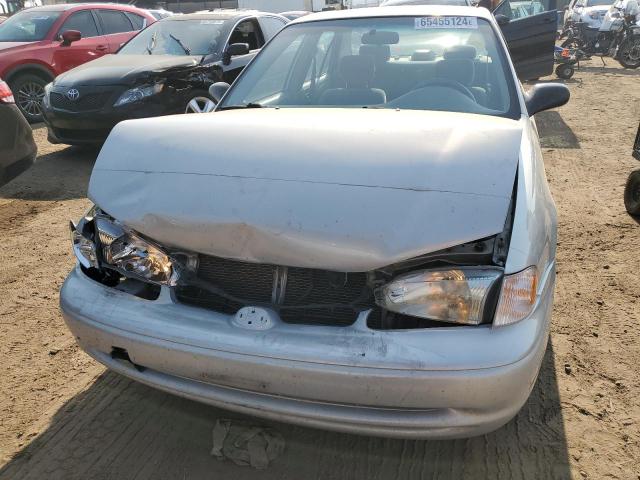1Y1SK52852Z416509 - 2002 CHEVROLET GEO PRIZM BASE SILVER photo 5