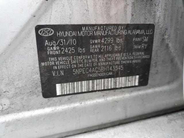 5NPEC4AC5BH143545 - 2011 HYUNDAI SONATA SE SILVER photo 12