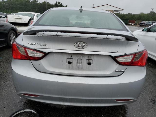 5NPEC4AC5BH143545 - 2011 HYUNDAI SONATA SE SILVER photo 6