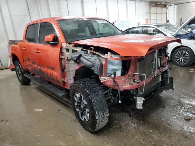 5TFAX5GN4HX094143 - 2017 TOYOTA TACOMA DOUBLE CAB ORANGE photo 4