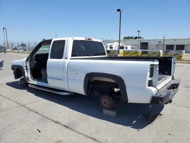 1GTEC19ZX7Z194871 - 2007 GMC NEW SIERRA C1500 CLASSIC WHITE photo 2