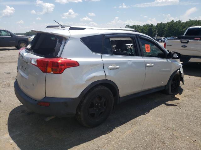 2T3ZFREV7FW188566 - 2015 TOYOTA RAV4 LE SILVER photo 3