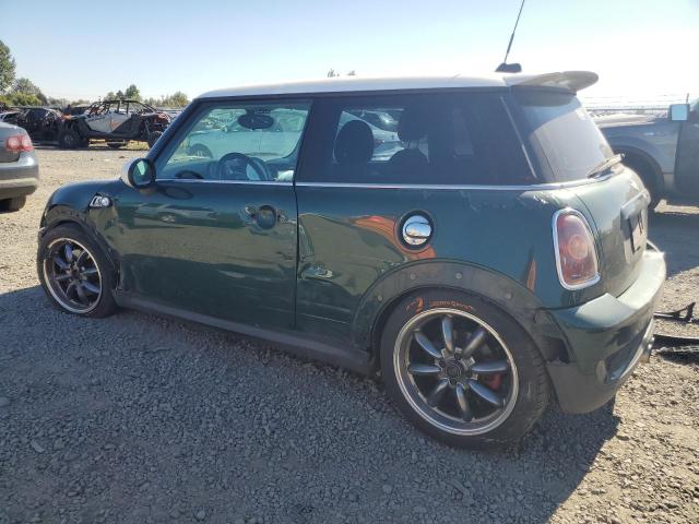 WMWMF73507TT81662 - 2007 MINI COOPER S GREEN photo 2