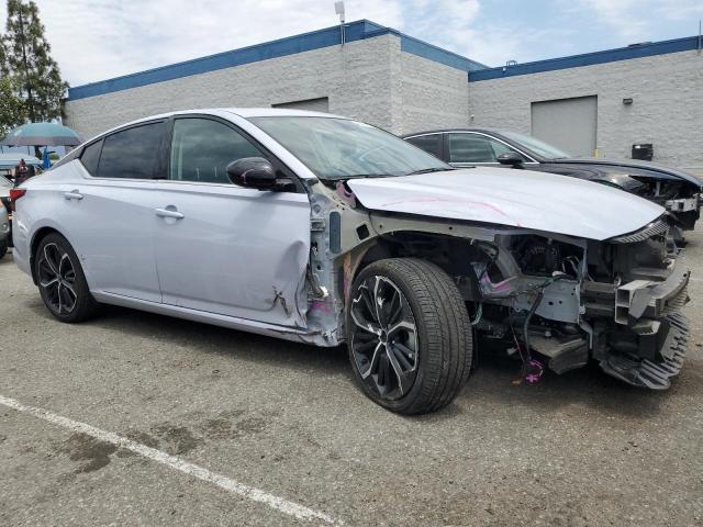 1N4BL4CV2PN415063 - 2023 NISSAN ALTIMA SR GRAY photo 4