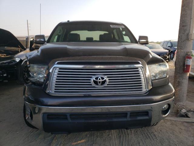 5TFHW5F12CX252617 - 2012 TOYOTA TUNDRA CREWMAX LIMITED GRAY photo 5