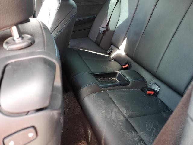 WBS1J5C58JVD36548 - 2018 BMW M2 Blau Foto 10