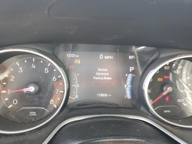 3C4NJCBBXJT409520 - 2018 JEEP COMPASS LATITUDE Noir photo 9