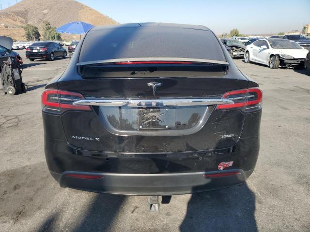 5YJXCAE20JF128263 - 2018 TESLA MODEL X BLACK photo 6