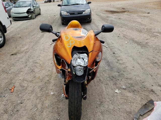 JS1GW71A462106228 - 2006 SUZUKI GSX1300 R ORANGE photo 9